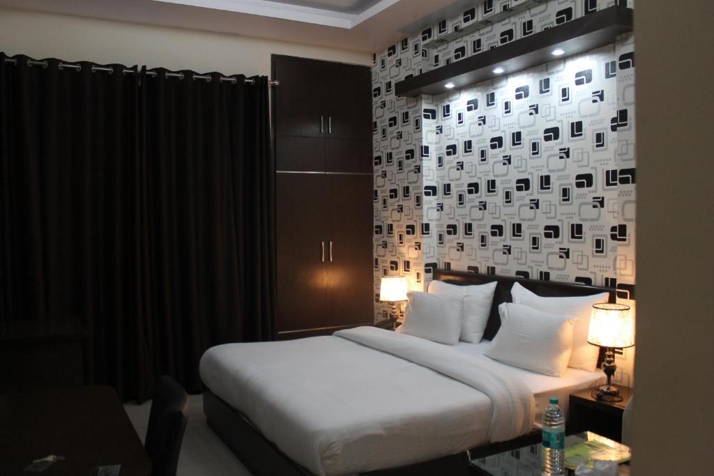 Royal Residence Ґурґаон Екстер'єр фото